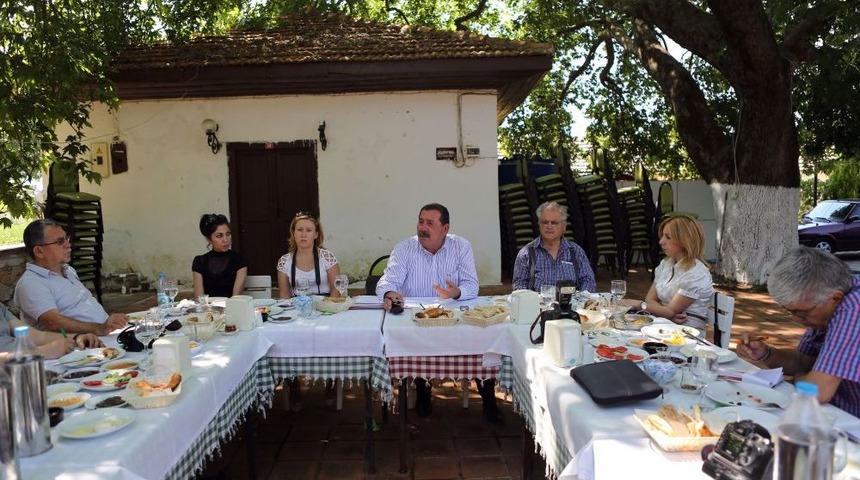 Fevzi Topuz: Belediye Başkan Adayı Belirlemelerinde Atamaya Karşıyım