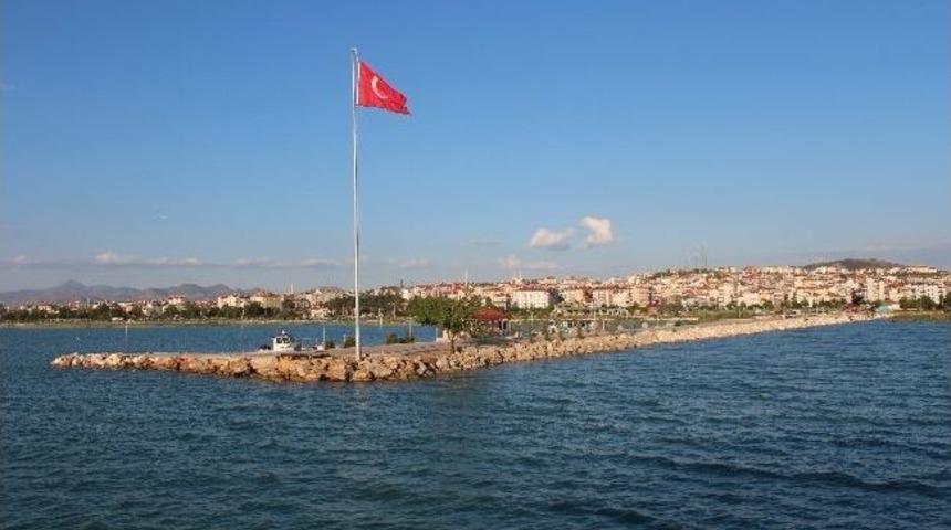 Yat İşletmecileri Barınak İstiyor