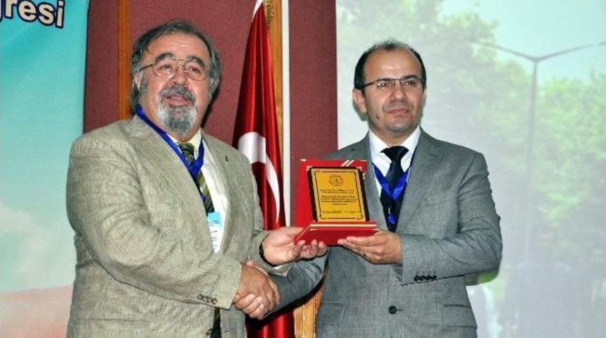 Be&uuml;&rsquo;de Y&uuml;ksek&ouml;ğretimde Akreditasyonun &Ouml;nemi Anlatıldı