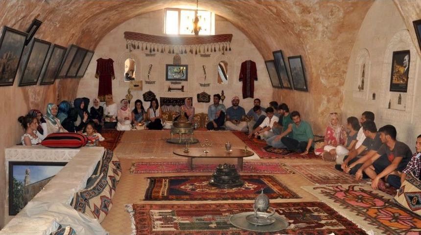 'Gidemediğin Yer Senin Değildir' Sloganıyla G&uuml;neydoğu Turuna &Ccedil;ıktılar