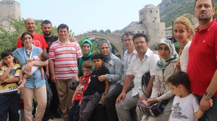 Mehmet D&ouml;ğme Koleji Velileri Bosna Hersek'e &Ccedil;ıkarma Yaptı