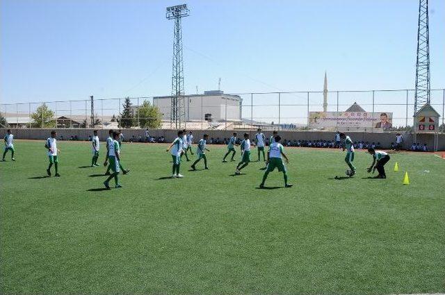 Futbol’un Geleceği Şehitkamil’de Hayat Buluyor