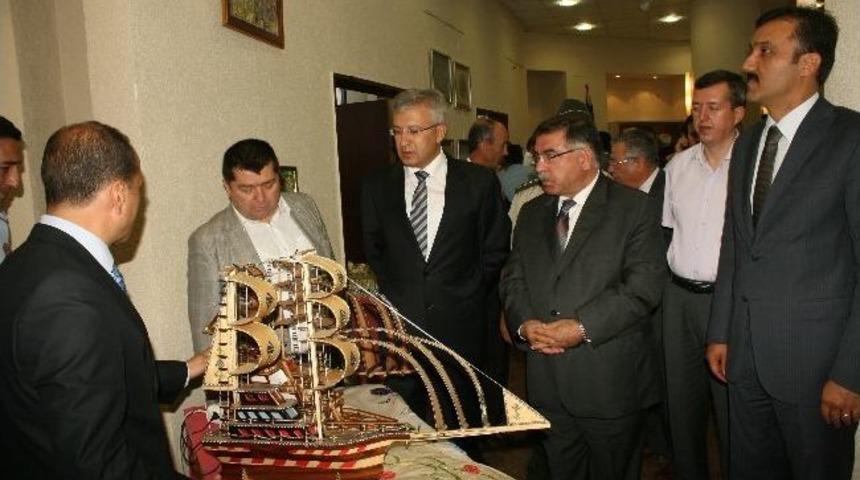 H&uuml;k&uuml;ml&uuml;lerin El &Uuml;r&uuml;nleri Sergisi B&uuml;y&uuml;k İlgi G&ouml;rd&uuml;