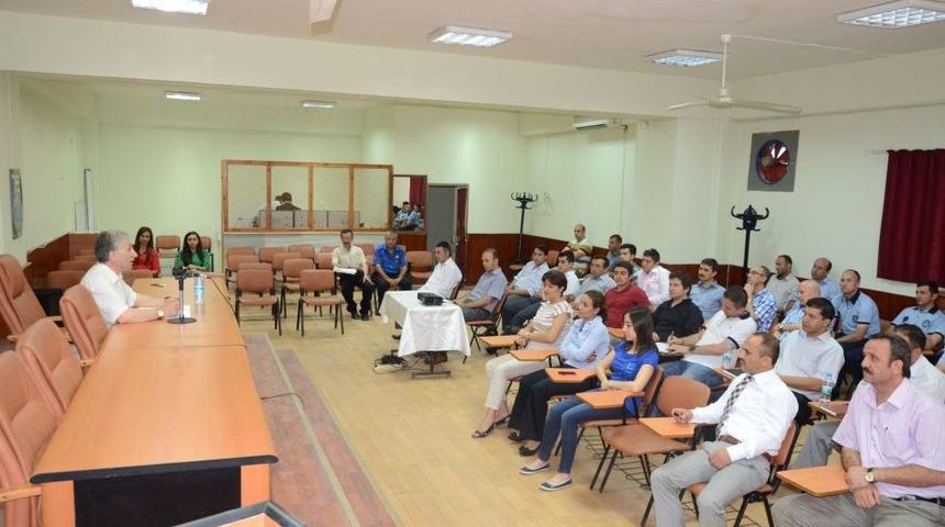 Kırıkkale Belediyesi Memurlarını Bilgilendirdi