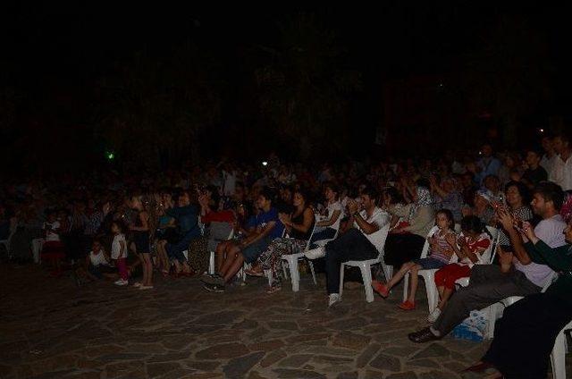 Denizli'de 13. Uluslararası Halk Dansları Festivali Devam Ediyor