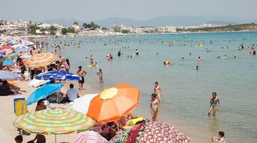 Altınkum Plajı Cıvıl Cıvıl