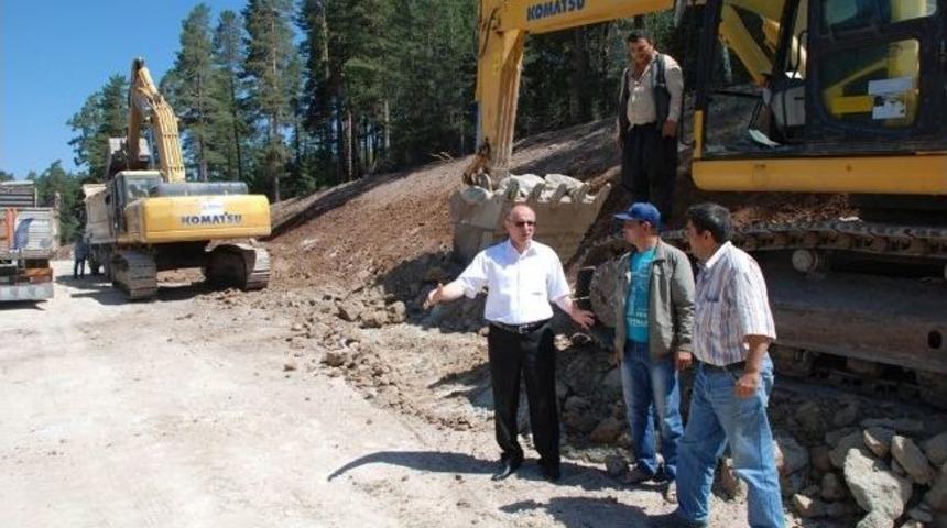 Vali Özçimen Yol Çalışmalarını İnceledi