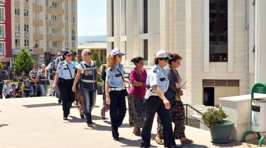 Edremit'te Uyuşturucu Operasyonunda 32 Kişi Tutuklandı