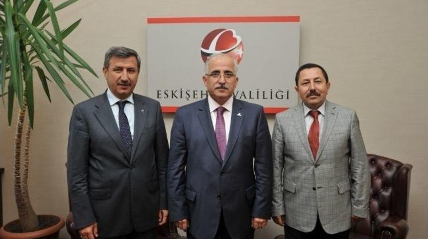 Vali Tuna&rsquo;ya Hayırlı Olsun Ziyaretleri S&uuml;r&uuml;yor