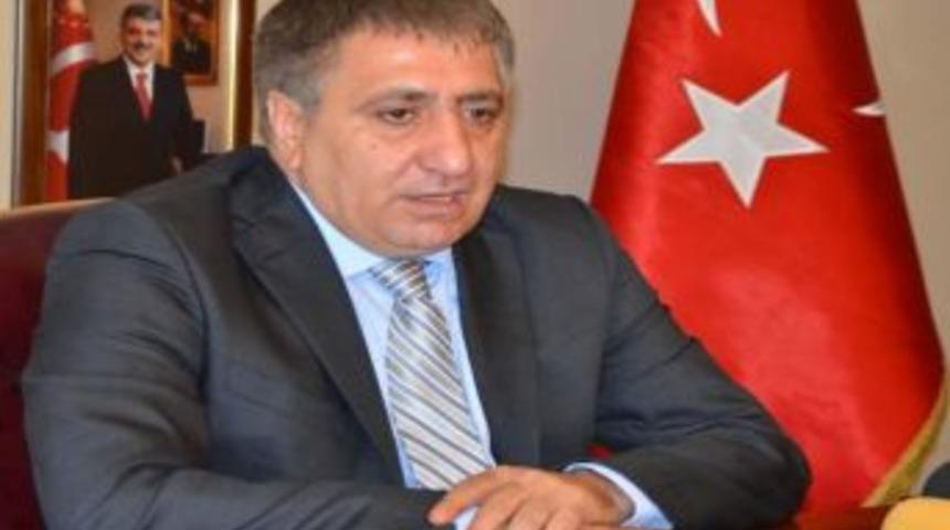 Vali K&uuml;&ccedil;&uuml;k Kamu Yatırımlarını Değerlendirdi