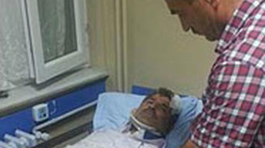 Yolda y&uuml;r&uuml;rken kafasına &ccedil;ocuk d&uuml;şt&uuml;