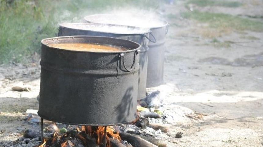 Osmaniye'de Fedik Kaynatma Mevsimi