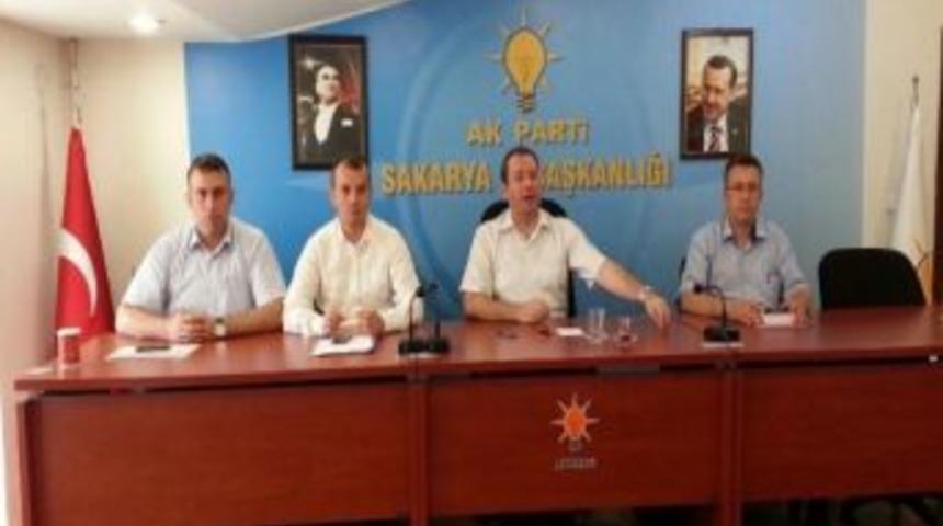 Son Bir Ayda 4 Bin Kişi Ak Parti&rsquo;ye Katıldı