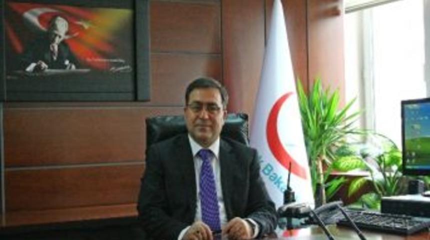 Bursa İl Sağlık M&uuml;d&uuml;r&uuml; &Ouml;zcan Akan Hastaneye Kaldırıldı