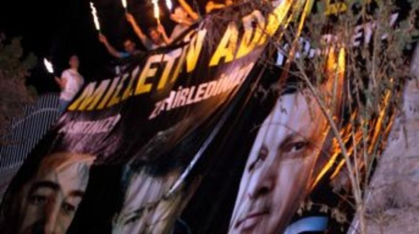 Aydınlı Gen&ccedil;lerden Başbakan Erdoğan&rsquo;a Anlamlı Destek