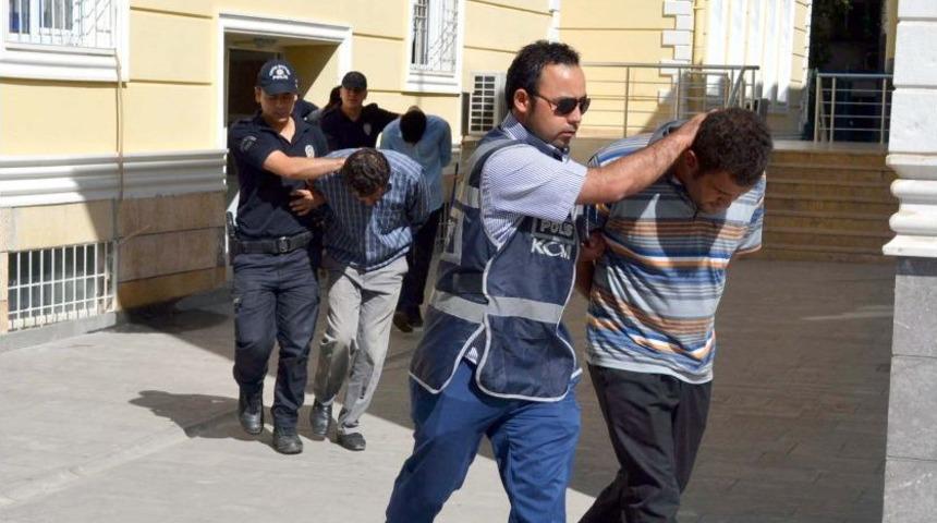 Kahramanmaraş&rsquo;ta Uyuşturucu Operasyonu: 7 G&ouml;zaltı