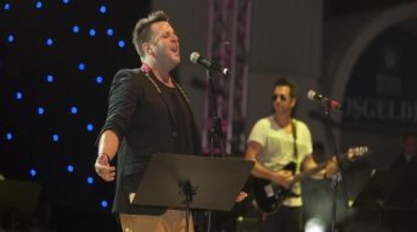 Açıkhavada Müzik Şöleni