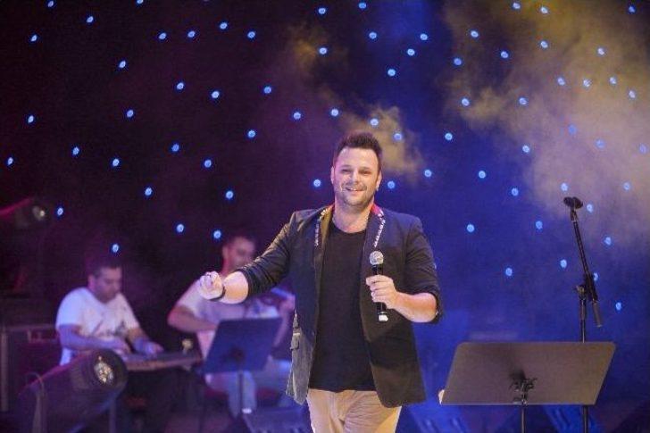 Bursa’da Müzik Şöleni G3