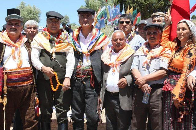 Kötekli Yörükleri, 10 Asırlık Göç Kültürünü Anamas Yaylası'nda Canlı Tutuyor