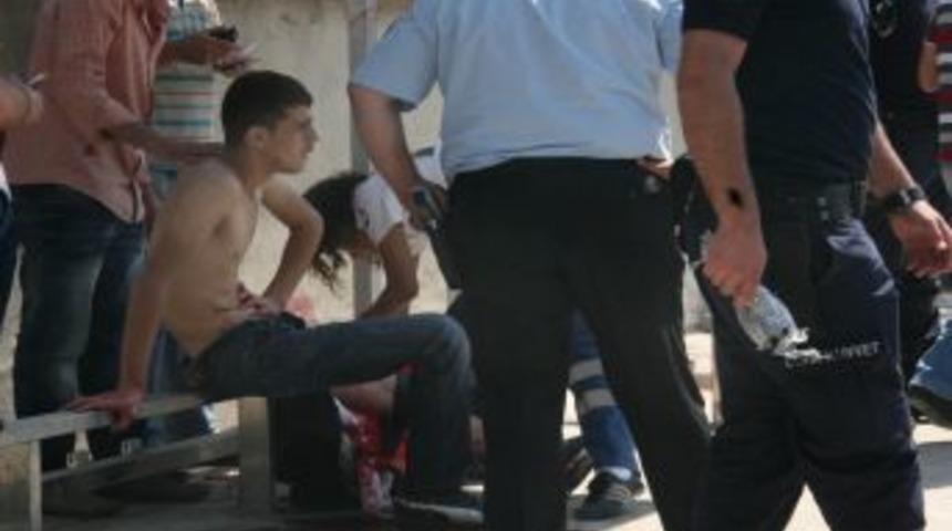 Bursa&rsquo;daki Bı&ccedil;aklı Kavgada Yaralananlar Hastanede