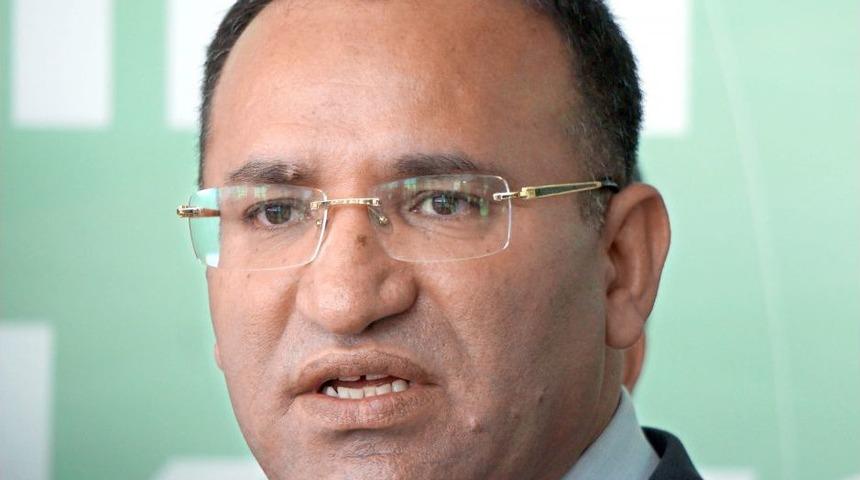 Bozdağ: TSK İ&ccedil; Hizmet Kanunu 35. Madde Kaldırılmıyor, Değişiyor