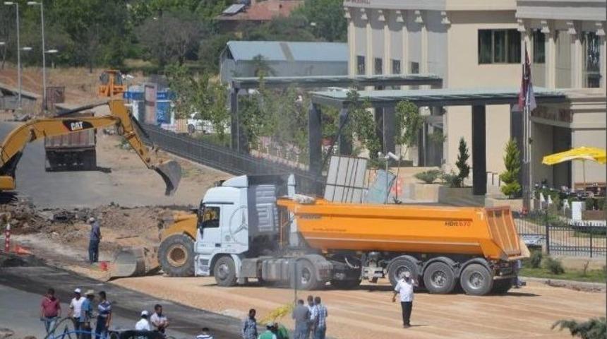 İstasyon Kavşağı D&uuml;zenleme &Ccedil;alışmaları Devam Ediyor