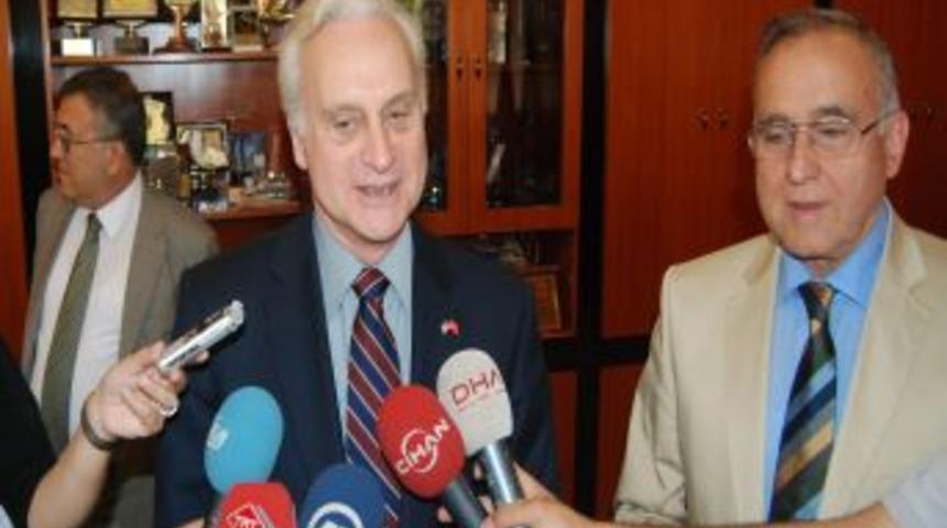 Ricciardone: ABD Olarak Suriyeli M&uuml;ltecileri De Kabul Ediyoruz