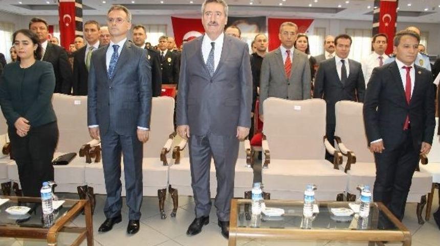 Diyarbakır Emniyet M&uuml;d&uuml;rl&uuml;ğ&uuml;&rsquo;nde Terfi Heyecanı Yaşandı