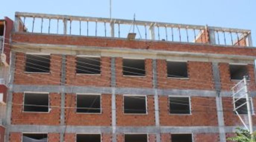 &Ouml;ğrenci Yurdu Inşaatı S&uuml;r&uuml;yor