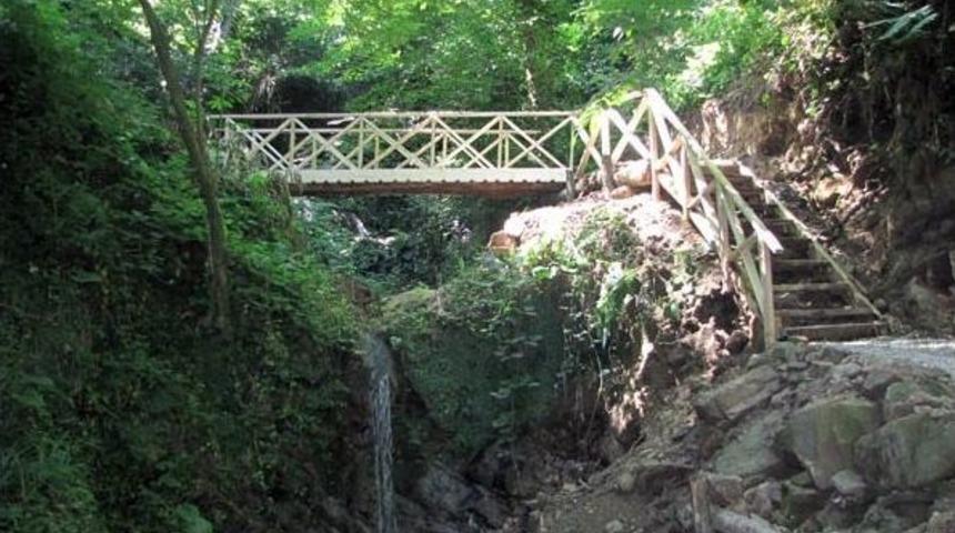 Tahirli Şelalesi &Ccedil;evre D&uuml;zenlemesi Yapılıyor