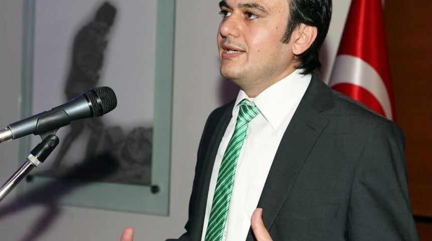 T&Uuml;BİTAK: İkinci &Ouml;ğretim Akademisyenlerin Proje &Uuml;retmesini Engelliyor