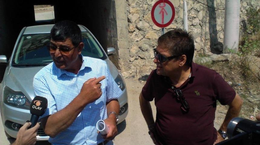 &Ccedil;ağrışan K&ouml;y&uuml; &Ccedil;ıkış Yolu Istiyor