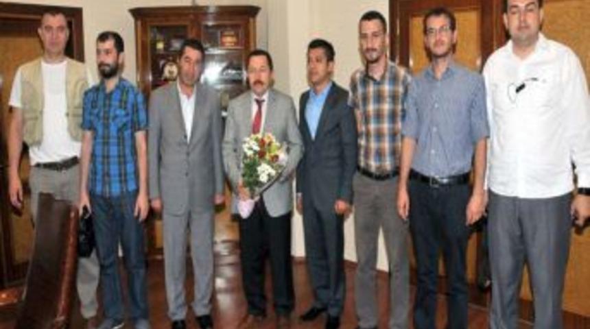 Vali Genelge Yayınladı, Kahvehanelerde Kitap Ve Gazete Bulundurulacak