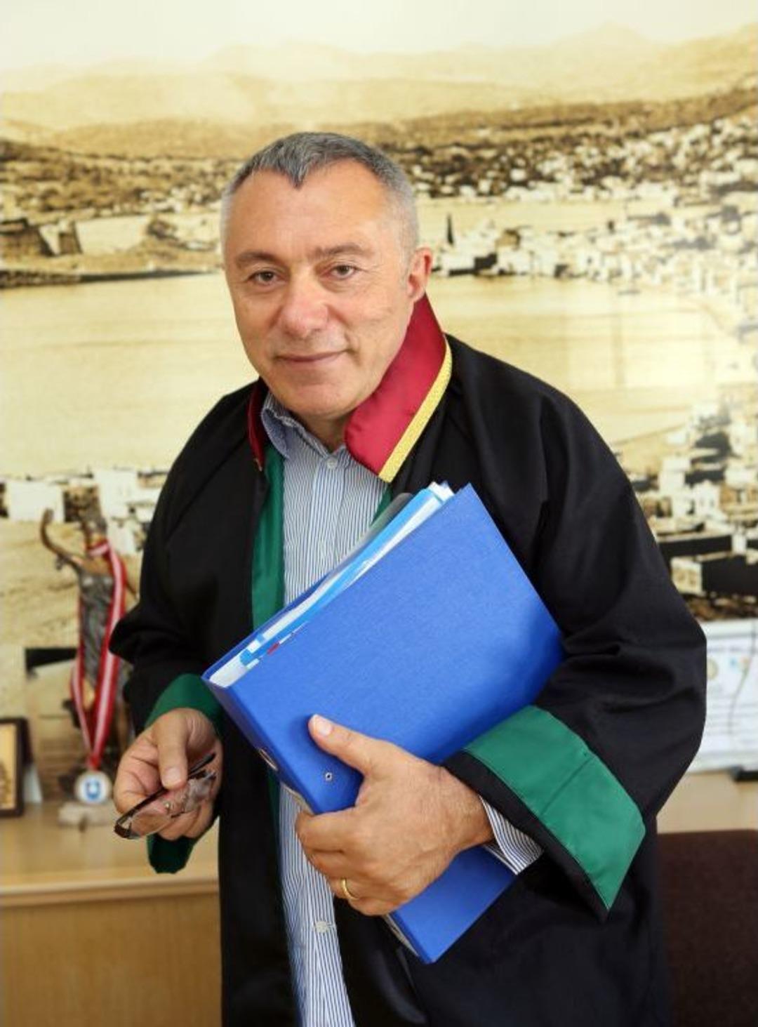 PFDK Eski Y&ouml;neticisi Kazmaz: TFF Y&ouml;netimi Derhal Istifa Etmeli