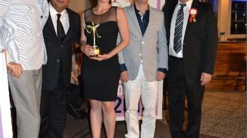 Sağlıkta Sosyal Sorumluluk &Ouml;d&uuml;lleri