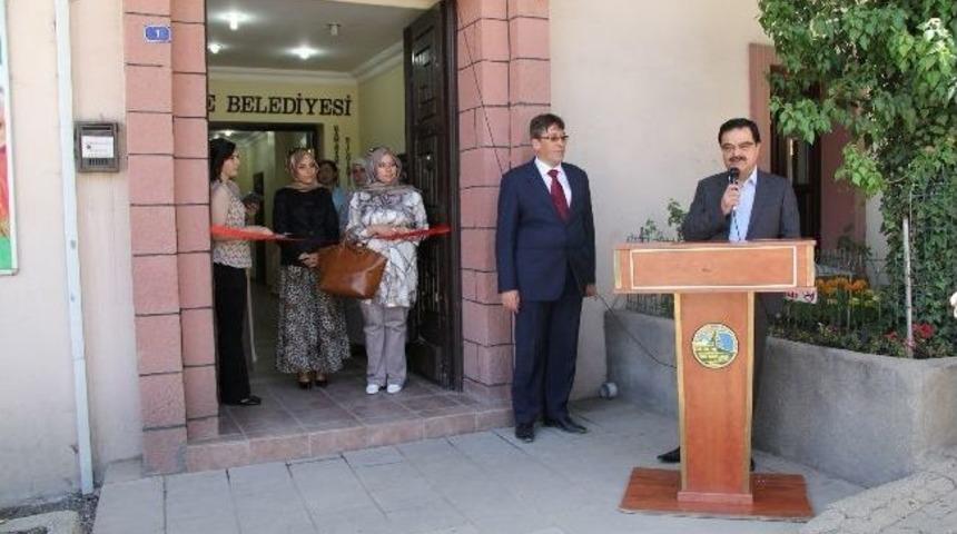 Gerede&rsquo;de H&uuml;sn-i Hat Ve Tezhip Sergisi A&ccedil;ıldı