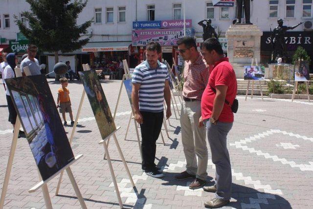 Havza'da, Ekmeğin Sofraya Geliş Hikayesini Anlatan Fotoğraf Sergisi Açıldı