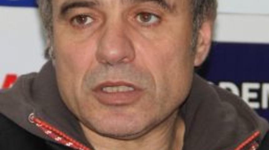 Fenerbah&ccedil;e'nin Yeni Hocası Yarın G&ouml;reve Başlıyor