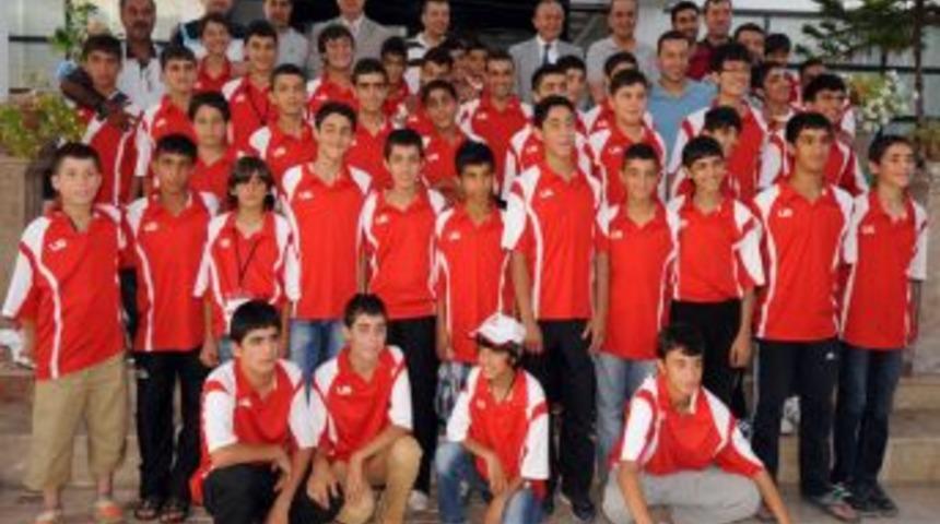 Batmanlı Şampiyonlar Trabzon&rsquo;da