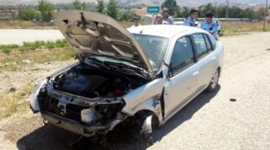 Trafik Kazası Ucuz Atlatıldı