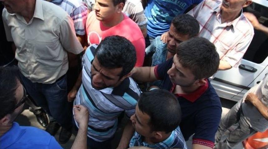 Taşeron İş&ccedil;iler Beyaz Saraya Y&uuml;r&uuml;d&uuml;