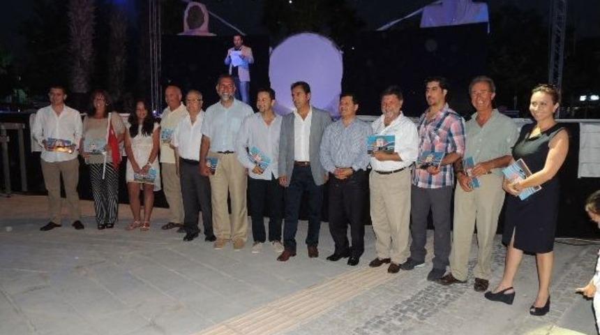 Yalıkavak Meydanına Kavuştu