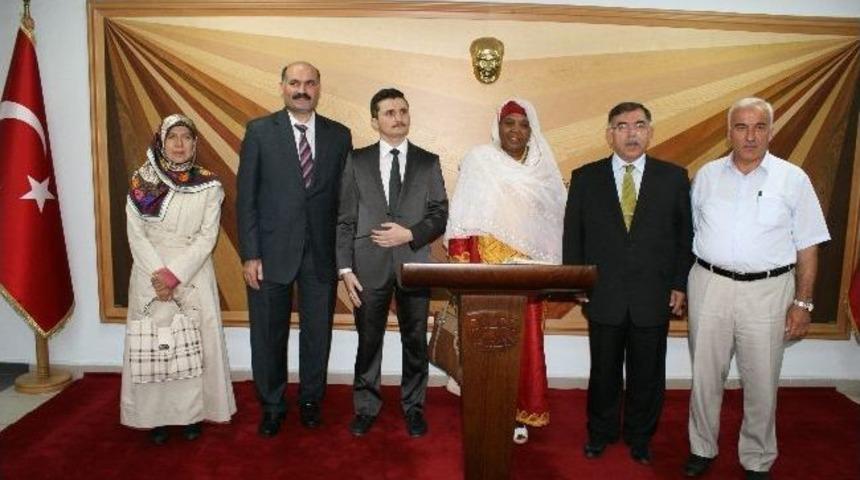 &Ccedil;ad N&rsquo;djamena Valisi D&uuml;zce&rsquo;ye Hayran Kaldı