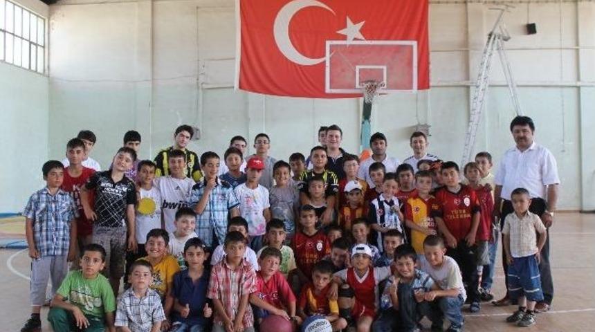 Akdağmadeni&rsquo;nde Yaz Spor Okuluna B&uuml;y&uuml;k İlgi