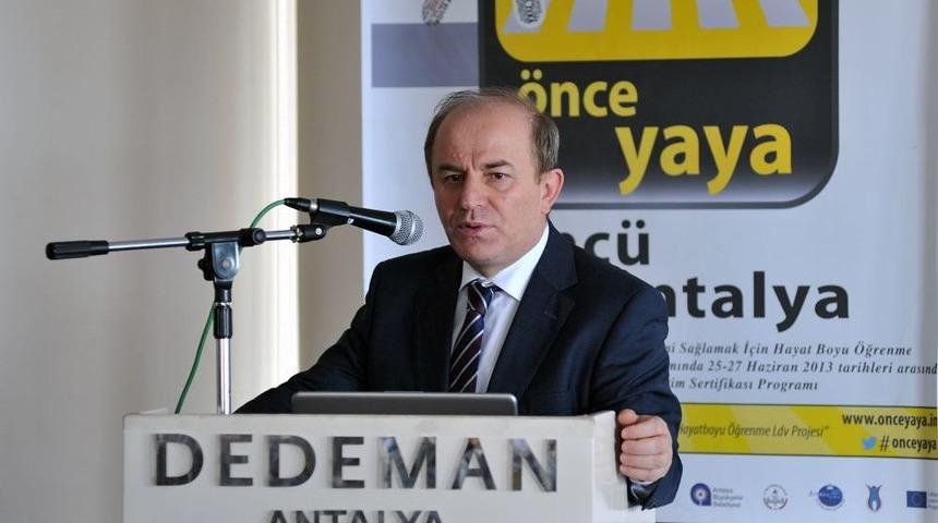 Yaya &Ouml;nceliğini Anlatacak Eğitimciler Sertifikalarını Aldı