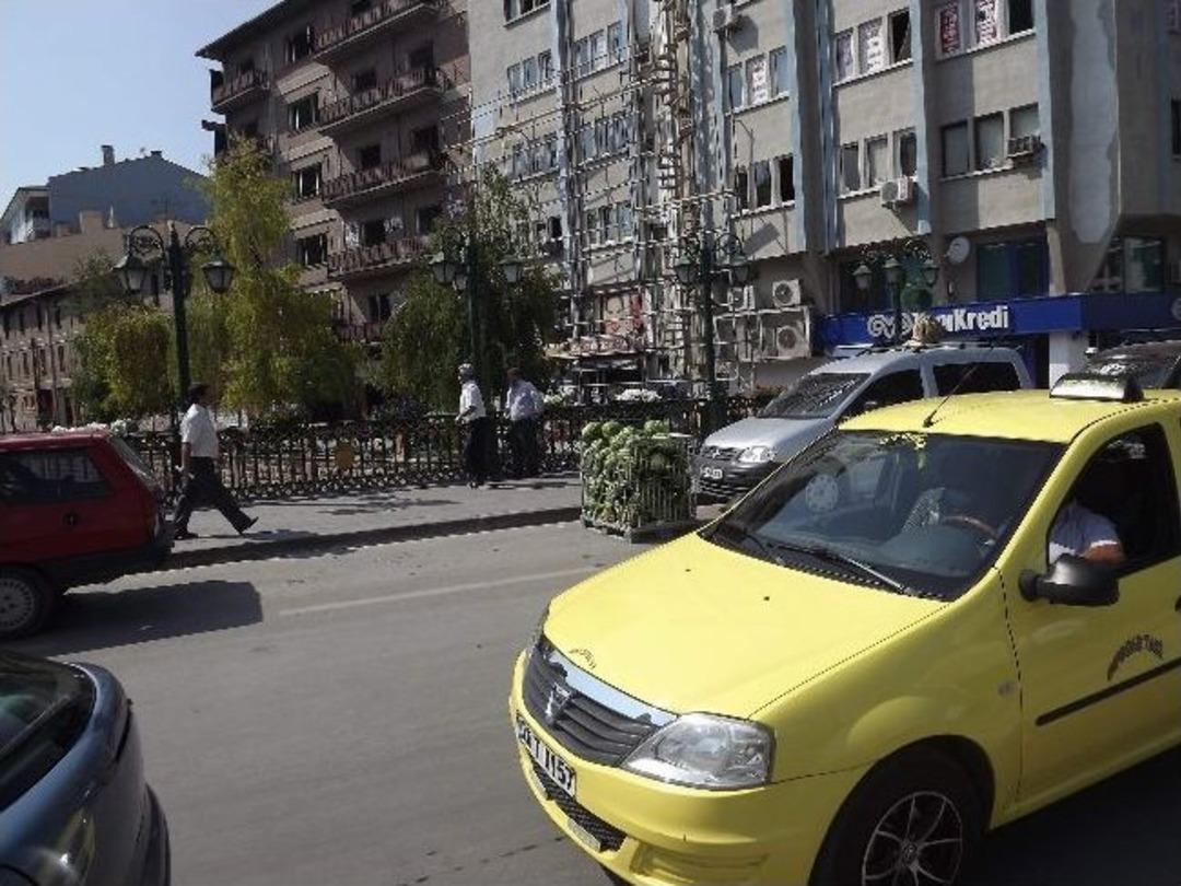 Caddeye Park Ettirilmiş Karpuz Arabası