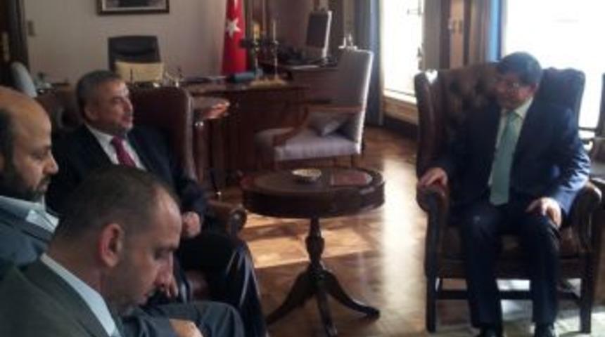 Dışişleri Bakanı Davutoğlu, Gazze Din İşleri Bakanı Rıdvan İle G&ouml;r&uuml;şt&uuml;