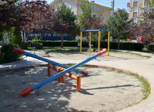 Çocuk Parkları Da Sessiz Kaldı