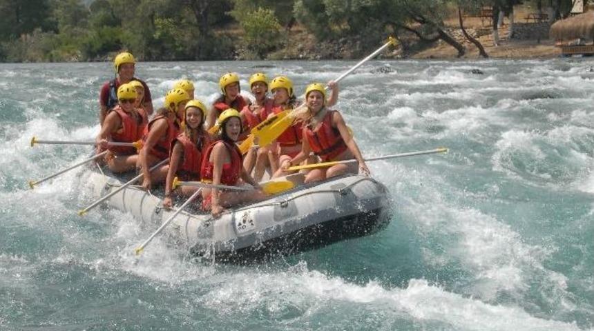 G&uuml;zellerin Rafting Keyfi