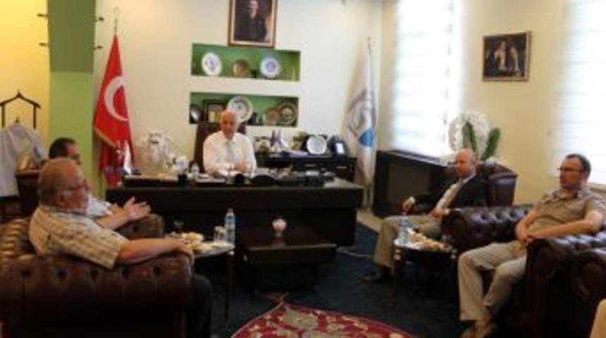 KTO Başkanı Hi&ccedil;yılmaz&rsquo;a Tebrik Ziyaretleri S&uuml;r&uuml;yor